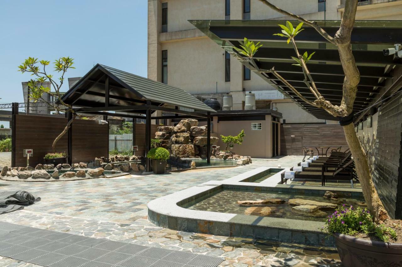 Chuang-Tang Spring Spa Hotel Csiaohszi Kültér fotó